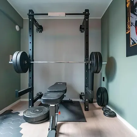 Dinbnb I Skansen Funhouse! Gym, Outdoor-area & Location! ברגן