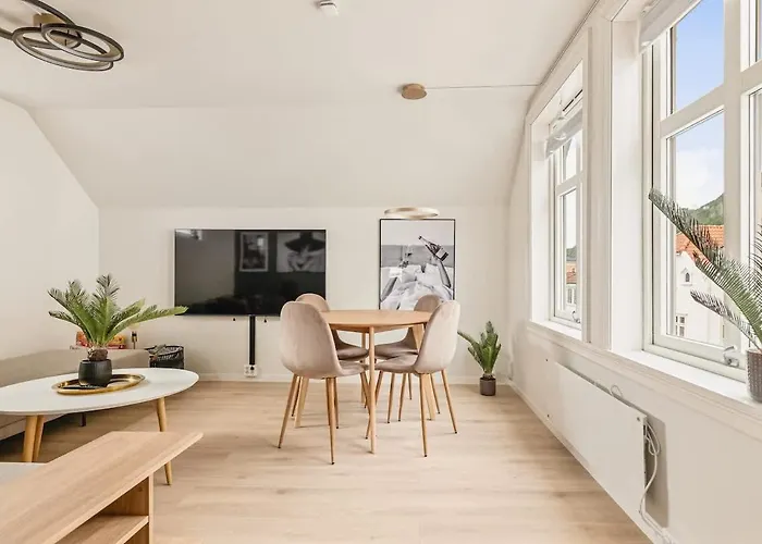 Dinbnb I Skansen Funhouse! Gym, Outdoor-area & Location! Hébergement de vacances *